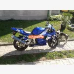 Yamaha YZF R1