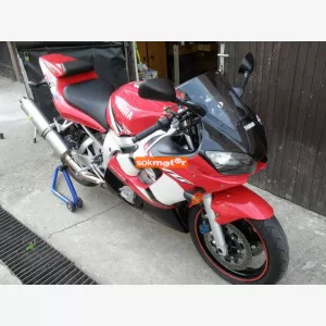 1. kp: Yamaha-YZF R6