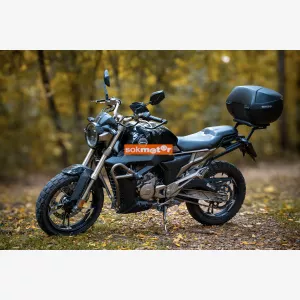 1. k�p: ZONTES-G125 Neo-Retro